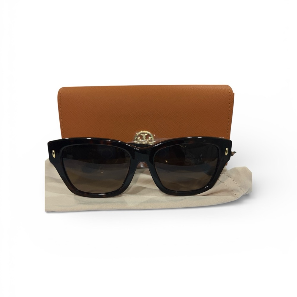 Tory Burch TY7167 Rectangular Sunglasses - image 4